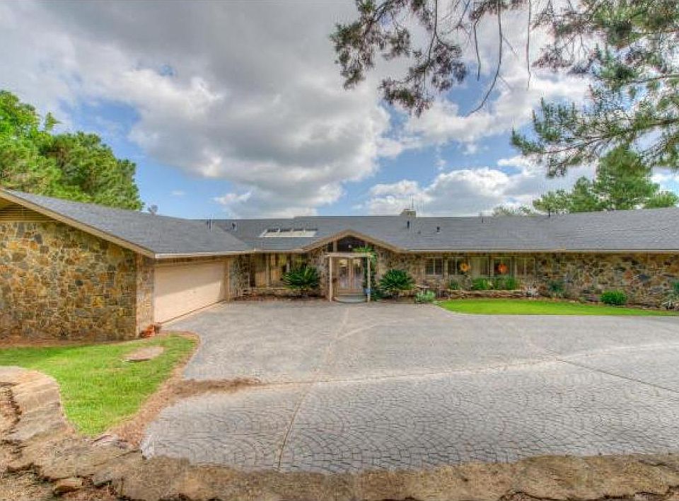 1st image of 804 Morgan Creek Dr