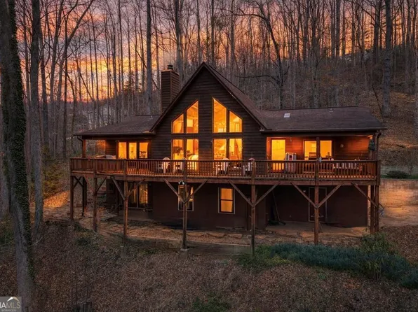 575 Carolina Springs Ln, Franklin, NC 28734
