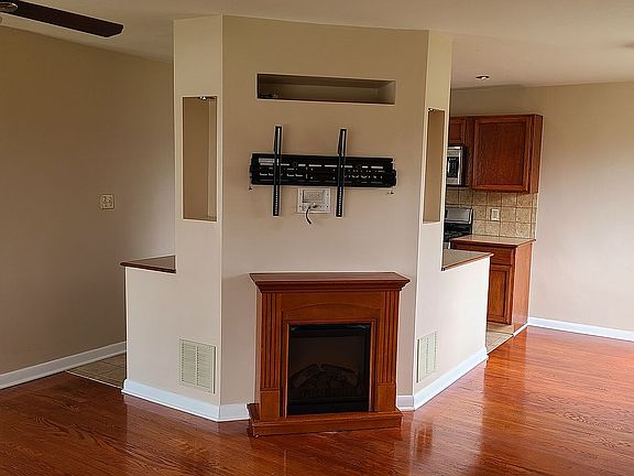 5th image of 1551 19th Ave