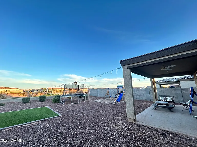 2710 N Mulberry Pl — Photo 15