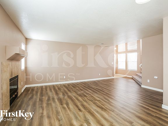 3rd image of 9135 Green Frost Dr