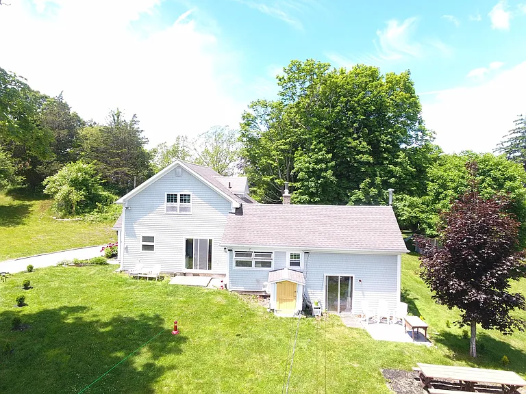 214R Highland Rd — Photo 11