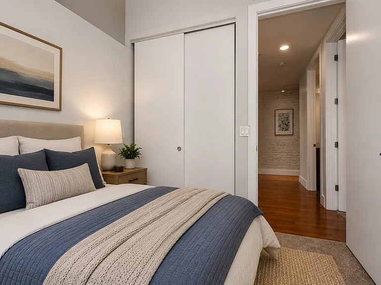 1425 N Milwaukee Ave #301 — Photo 8
