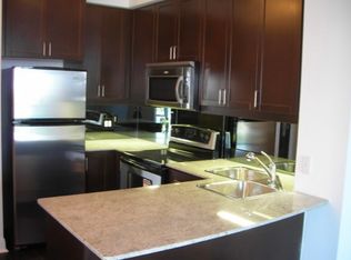 80 Absolute Ave #1002, Mississauga, ON L4Z0A5