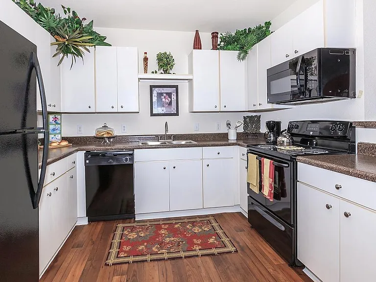 10965 S Gessner Dr #421 — Photo 4