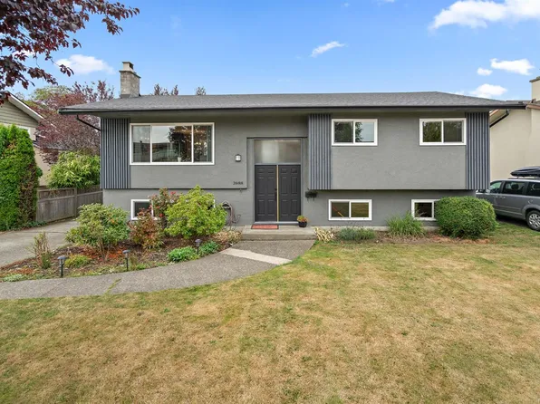 3988 Larchwood Dr, Saanich, BC V8N 3P5