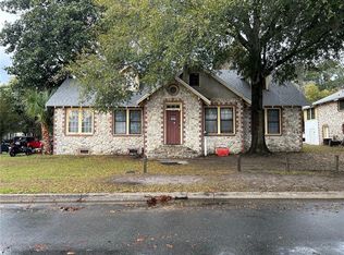 218 SW 10th St, Gainesville, FL 32601