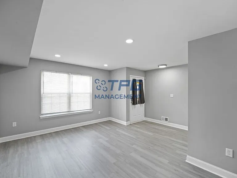 269 Hazlitt Way — Photo 13