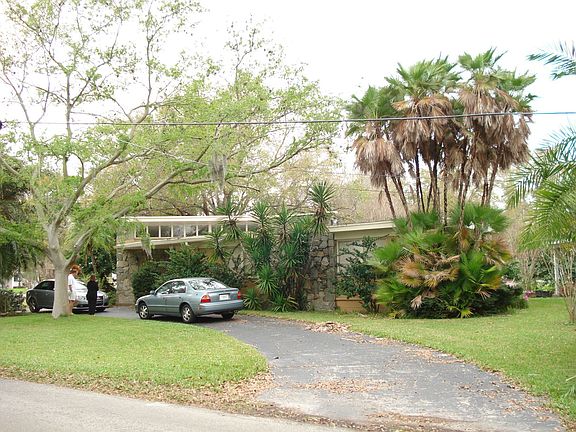 Large Corner Lot with Circular Driveway