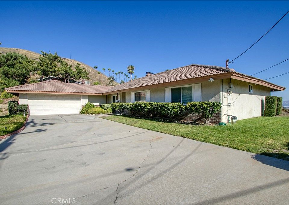1st image of 1105 Ponderosa Dr