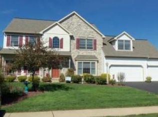 405 Wagonwheel Rd, Lititz, PA 17543