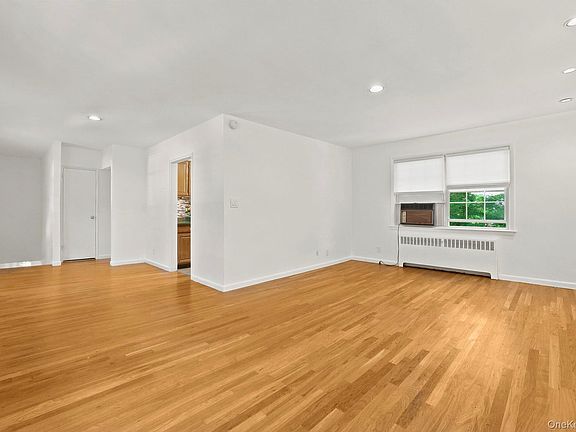 4th image of 186 Pinewood Road #56