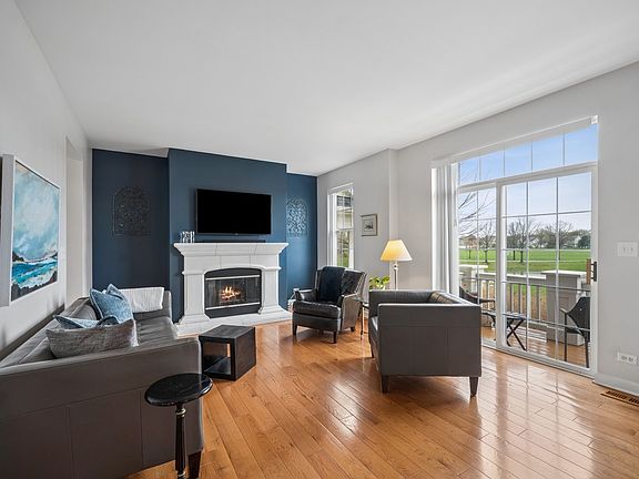 2nd image of 1158 Orangery Ct
