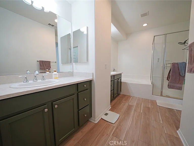 28635 Pietro Dr — Photo 11