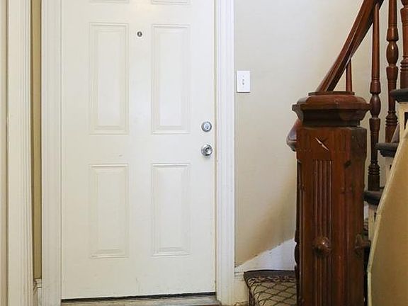 5th image of 103 Doyle Ave #1R
