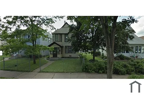 2407 James Ave N #1 Photo 1