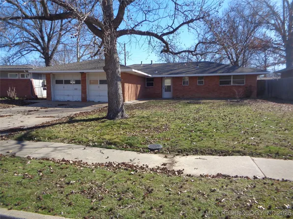 120 Forrest Park Rd, Bartlesville, OK 74003