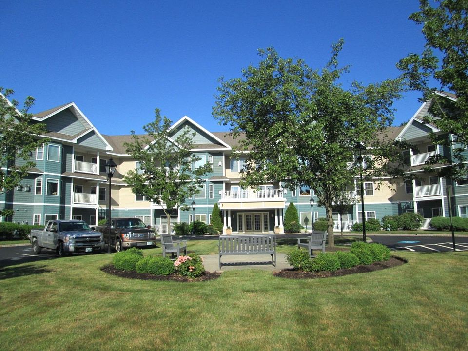 1st image of 65 Hawthorne Drive #110