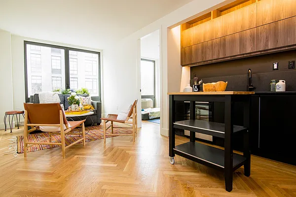 Rented by Nooklyn NYC LLC | media 73