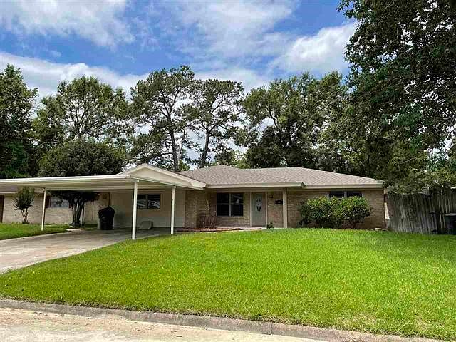1st image of 2795 Westmont Dr #***BTSA: $700!!***