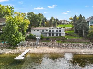5650 Fairlawn Shores Trl SE, Prior Lake, MN 55372
