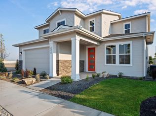 5819 N Artic Point Ave, Meridian, ID 83646