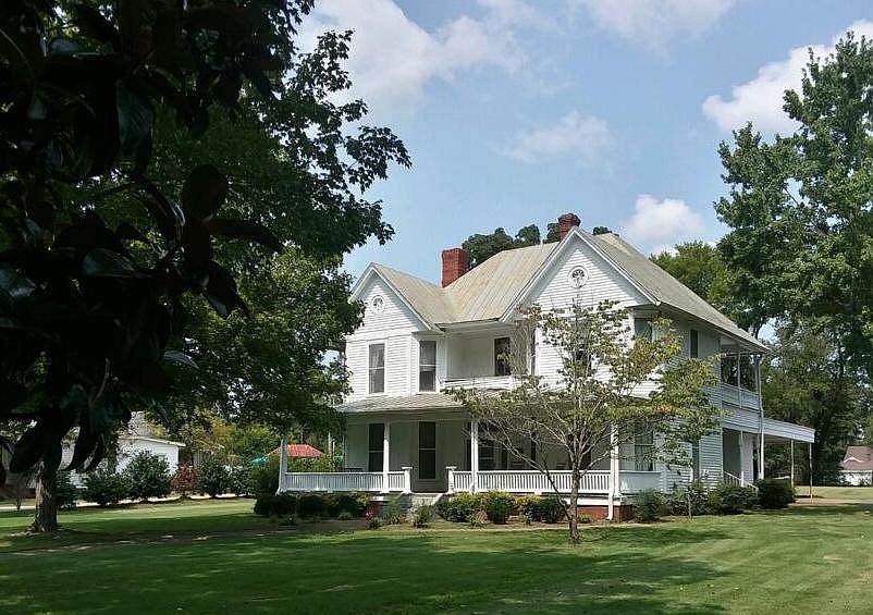 130 College St, Savannah, TN 38372 Zillow