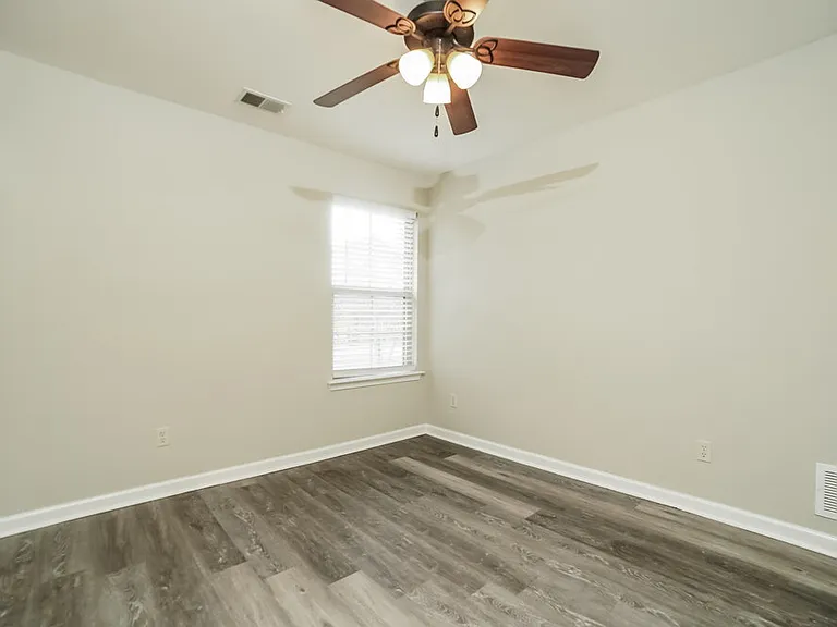 797 Fairway Pointe Cv W — Photo 13