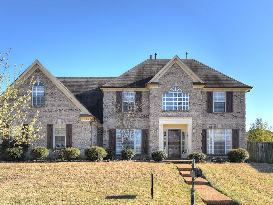 1st image of 120 Whispering Creek Dr