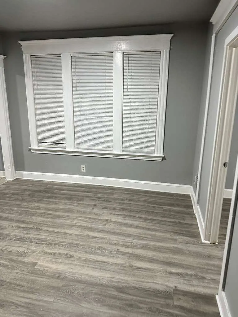 Building Photo - 287 W Ivy St #1