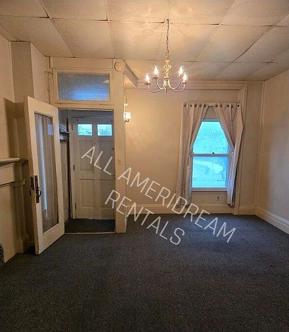 2nd image of 156 York St #1