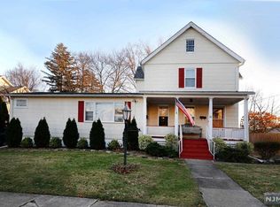 23 Harrington St, Hillsdale, NJ 07642