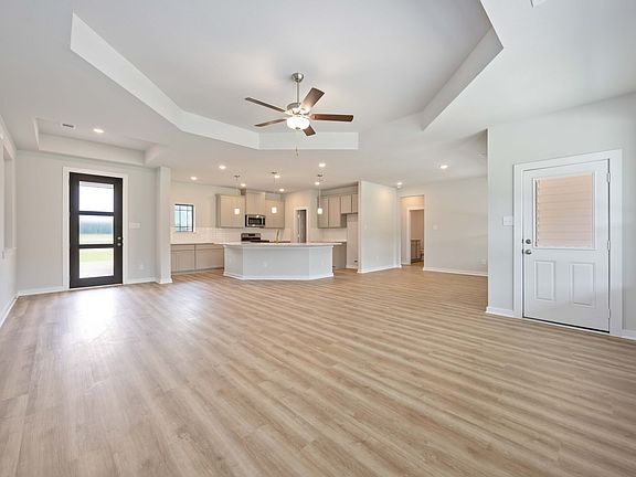 540 Barton Place Drive - Madison - Family Room