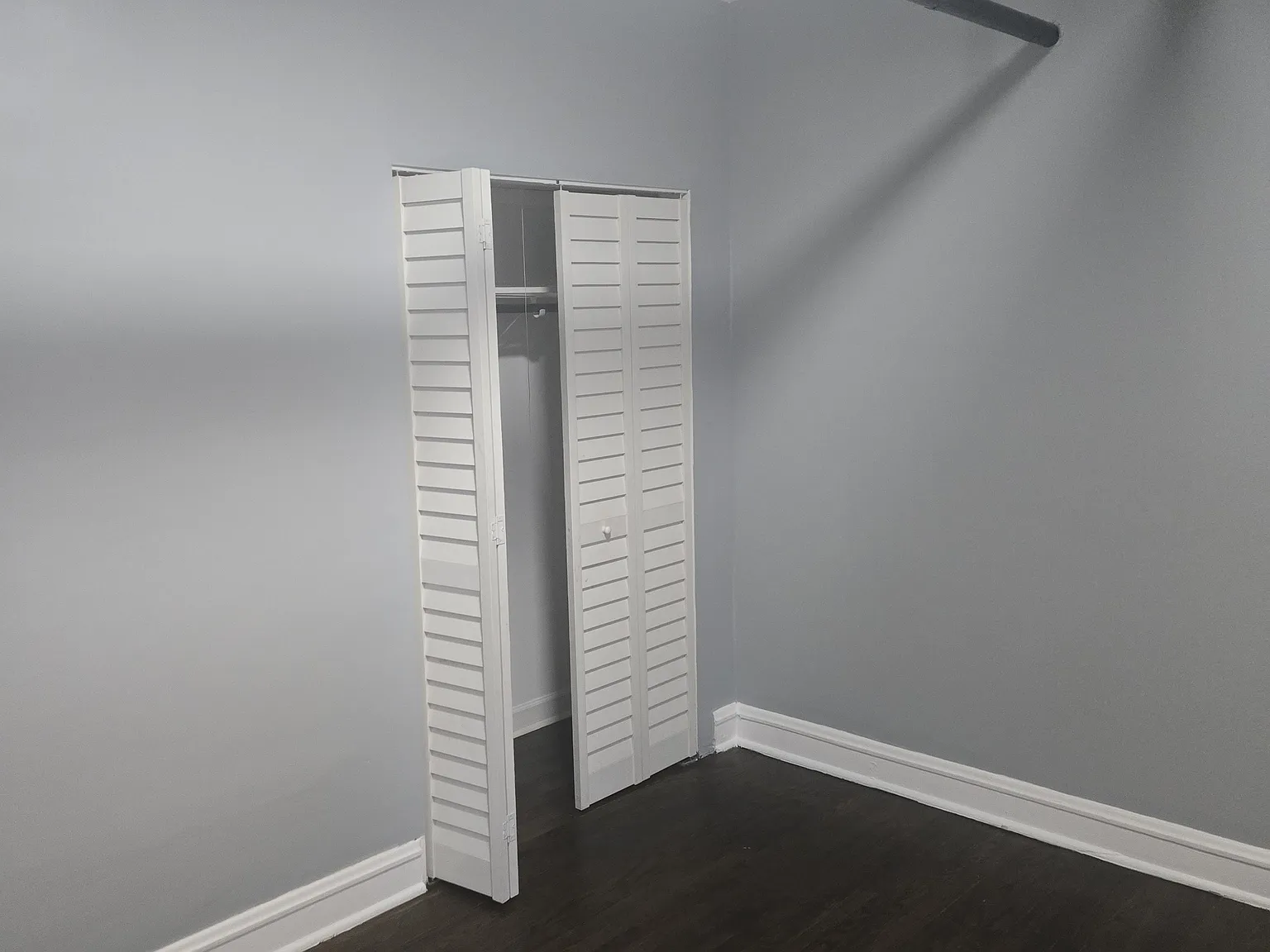 1 bed, $1,075 — Photo 4