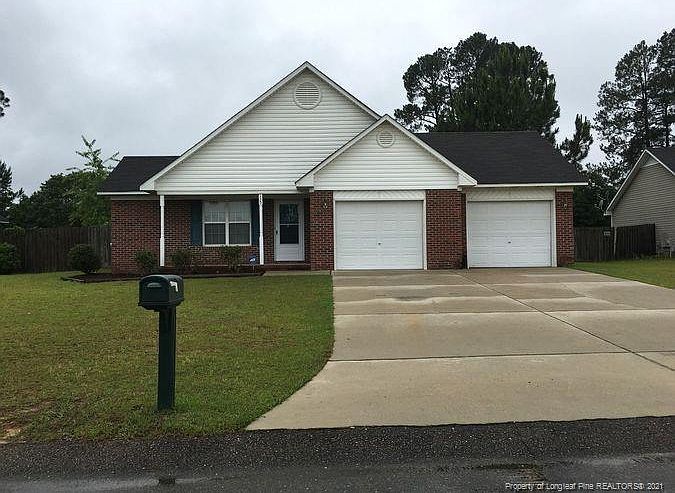 1st image of 120 Cypress Dr