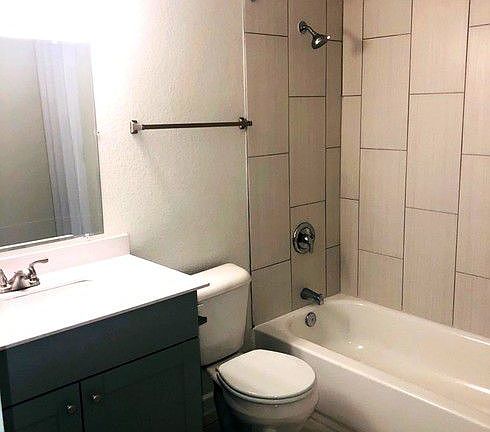 4th image of 1130 Babcock Rd #107