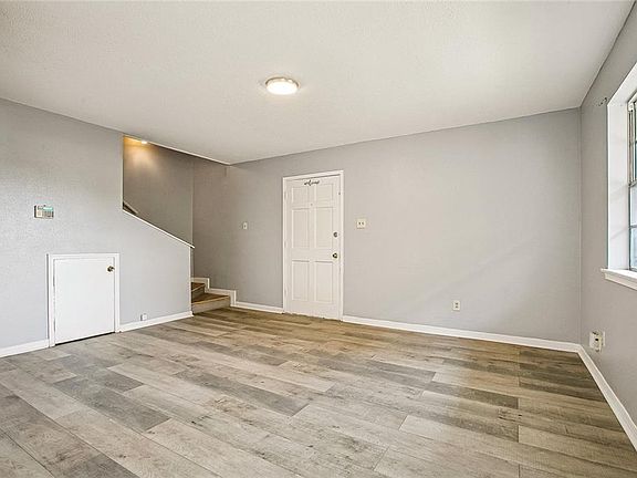 5th image of 53 Antigua Dr Unit D