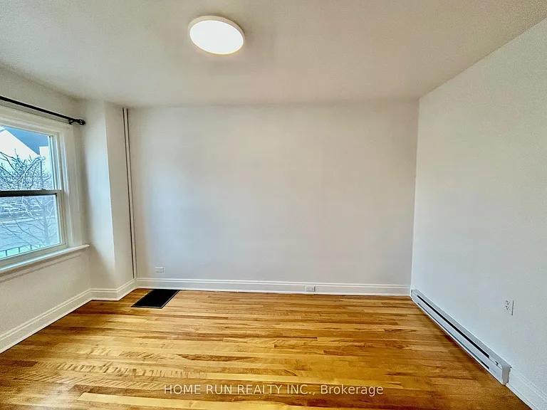 704 Brookfield Rd S — Photo 18