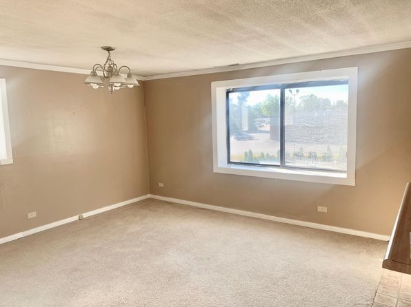 102 E Epworth Forest Rd