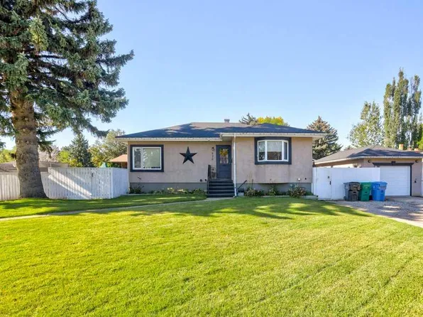 430 E Dieppe Blvd S, Lethbridge, AB T1J 3X1