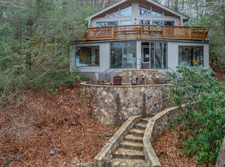 139 Hilltop Cir, Clarkesville, GA 30523