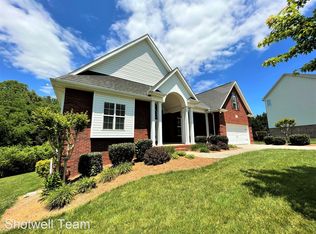 12957 Meadow Pointe Ln, Knoxville, TN 37934