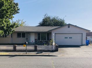 14518 SE Alder Ct, Portland, OR 97233