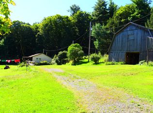 876 Lester Rd, Montrose, PA 18801