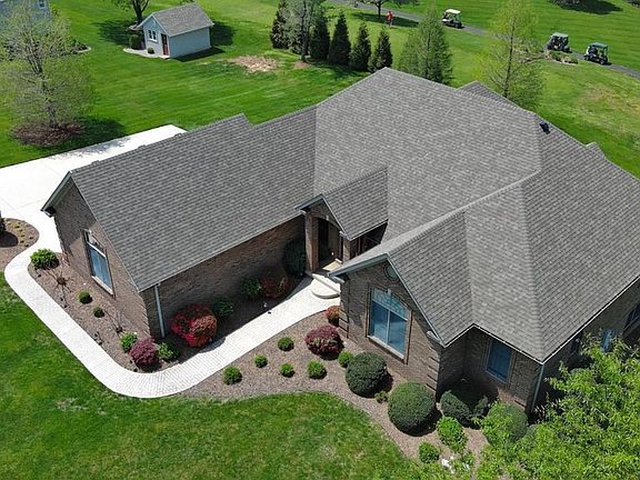 2nd image of 550 Saint Andrews Dr
