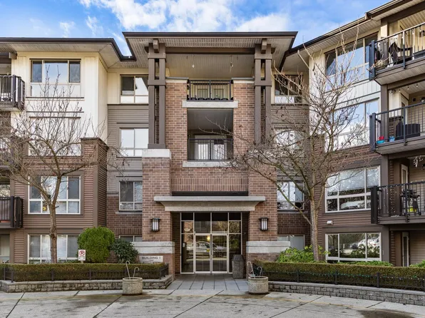 11665 Haney Byp #215, Maple Ridge, BC V2X 2J7