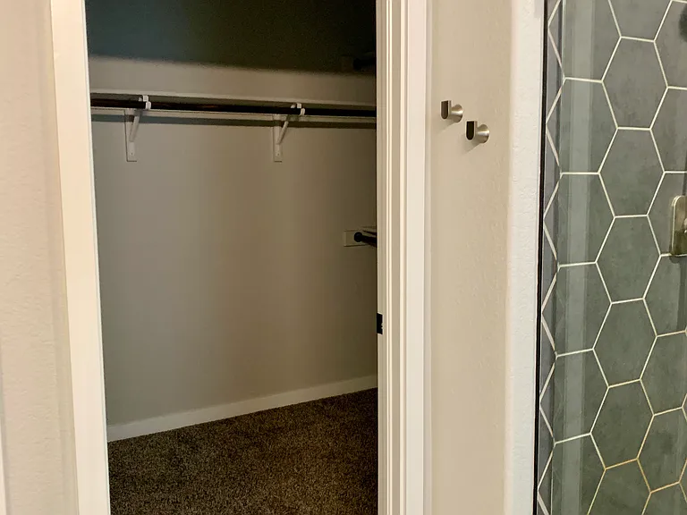 6461 Vistancia Ave — Photo 4