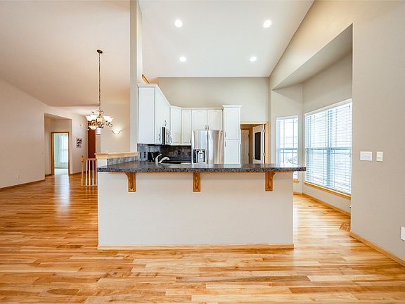 2nd image of 840 Grey Wolf Ct