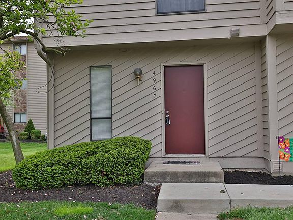 3rd image of 4967 Dartmouth Ct