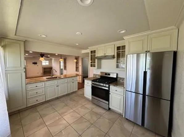 565 Smalley Ave, Hayward, CA 94541